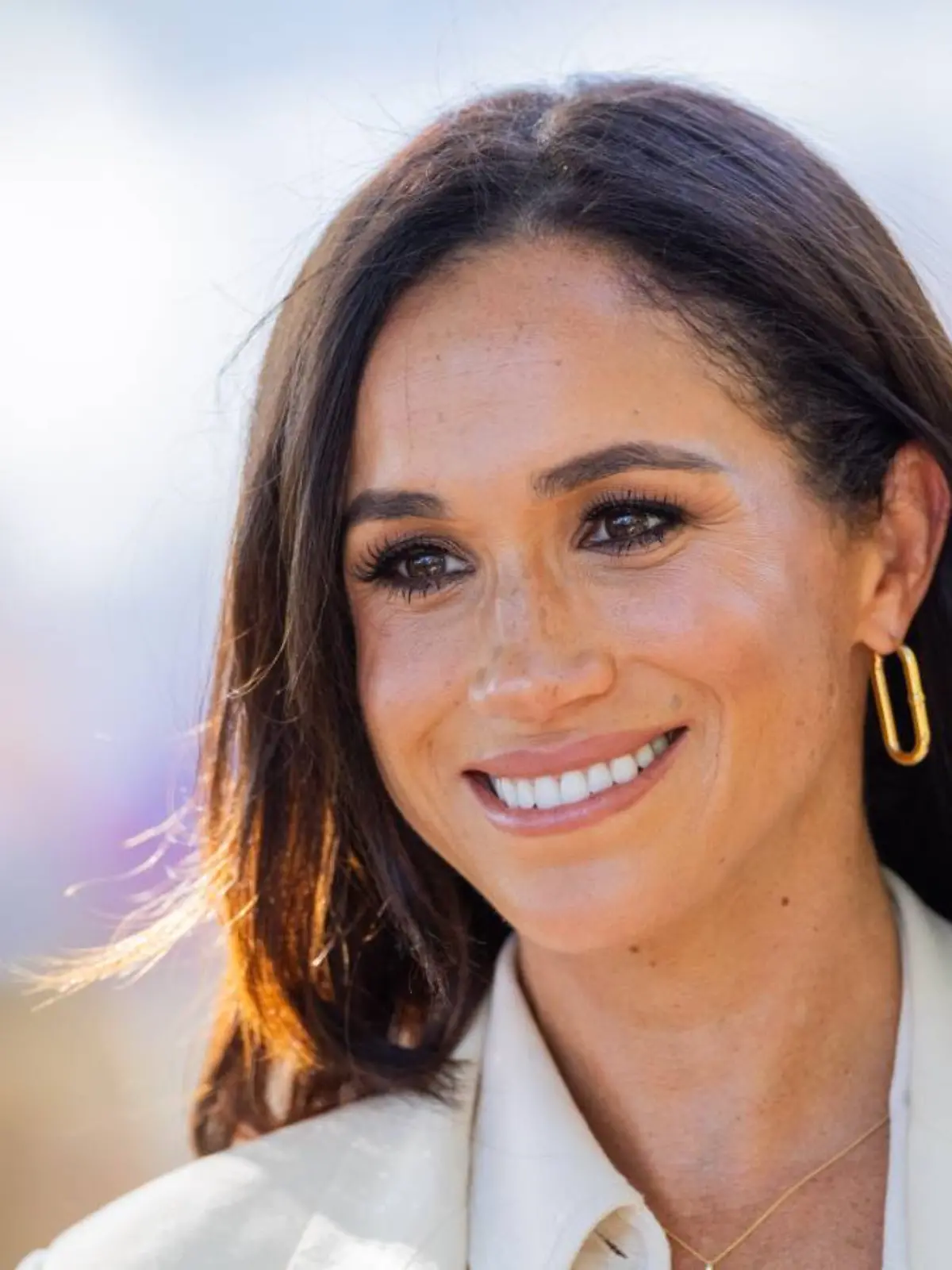 Auf einem Linienflug sorgte Herzogin Meghan kürzlich für eine Überraschung.
