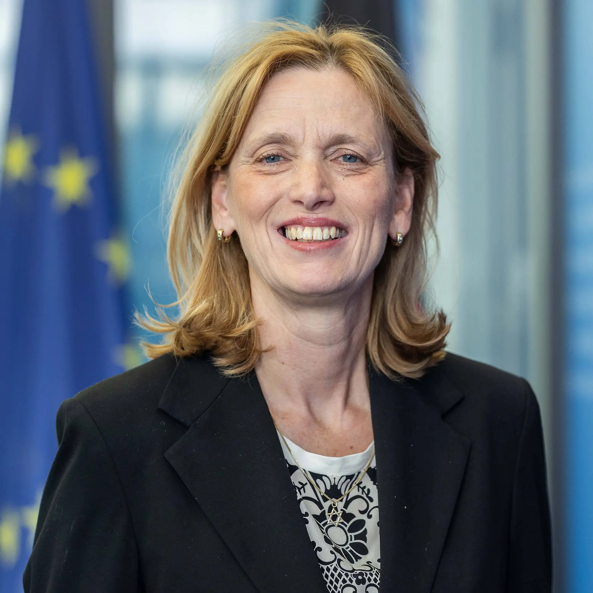karin-prien-bundesministerin-fuer-bildung-familie-senioren-frauen-jugend.jpg karin-prien-bundesministerin-fuer-bildung-familie-senioren-frauen-jugend.jpg