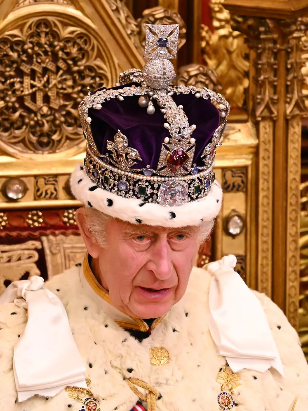 Bild zu: "Nach Andrew-Festnahme: Könnte König Charles jetzt abdanken?"