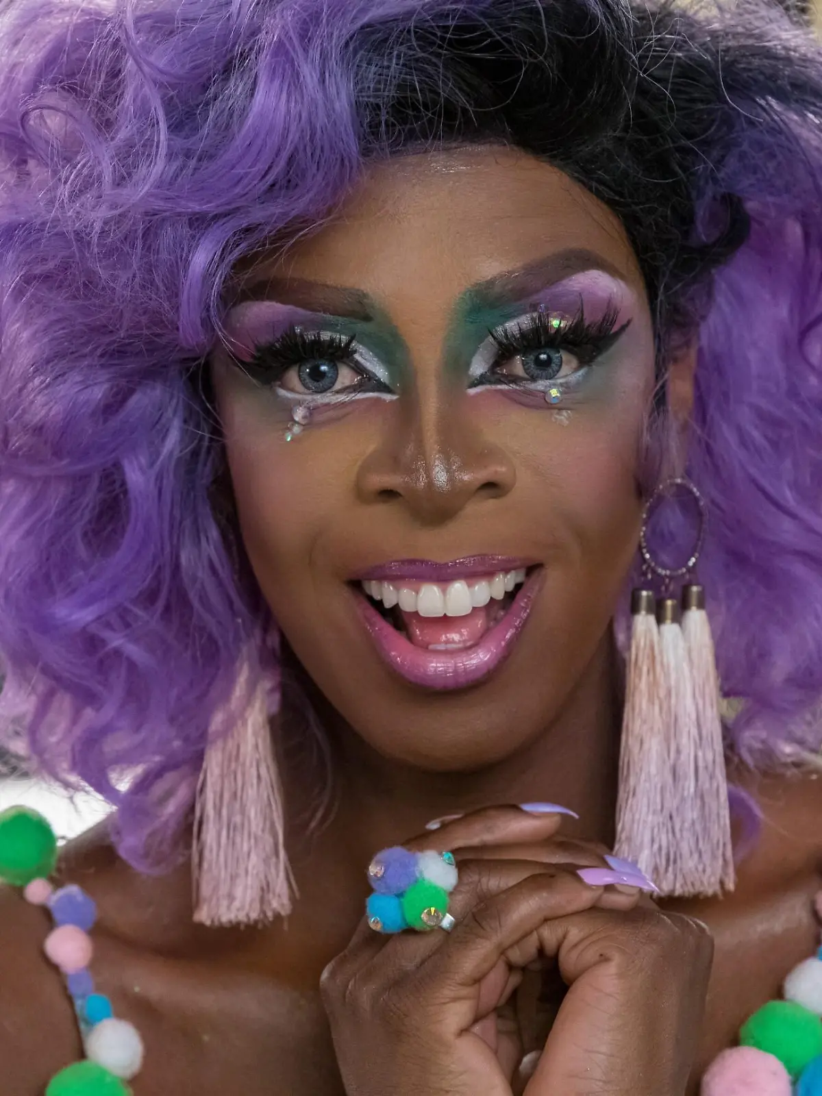 Kelly Heelton als Drag Queen bei "The Diva in Me".