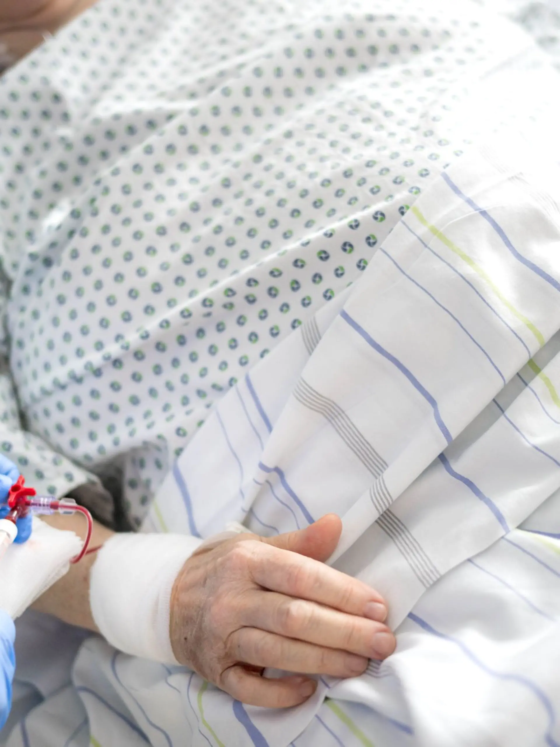 Bild zu: "Angriff im Krankenhaus! Mann (32) tötet Intensivpatienten (75) "