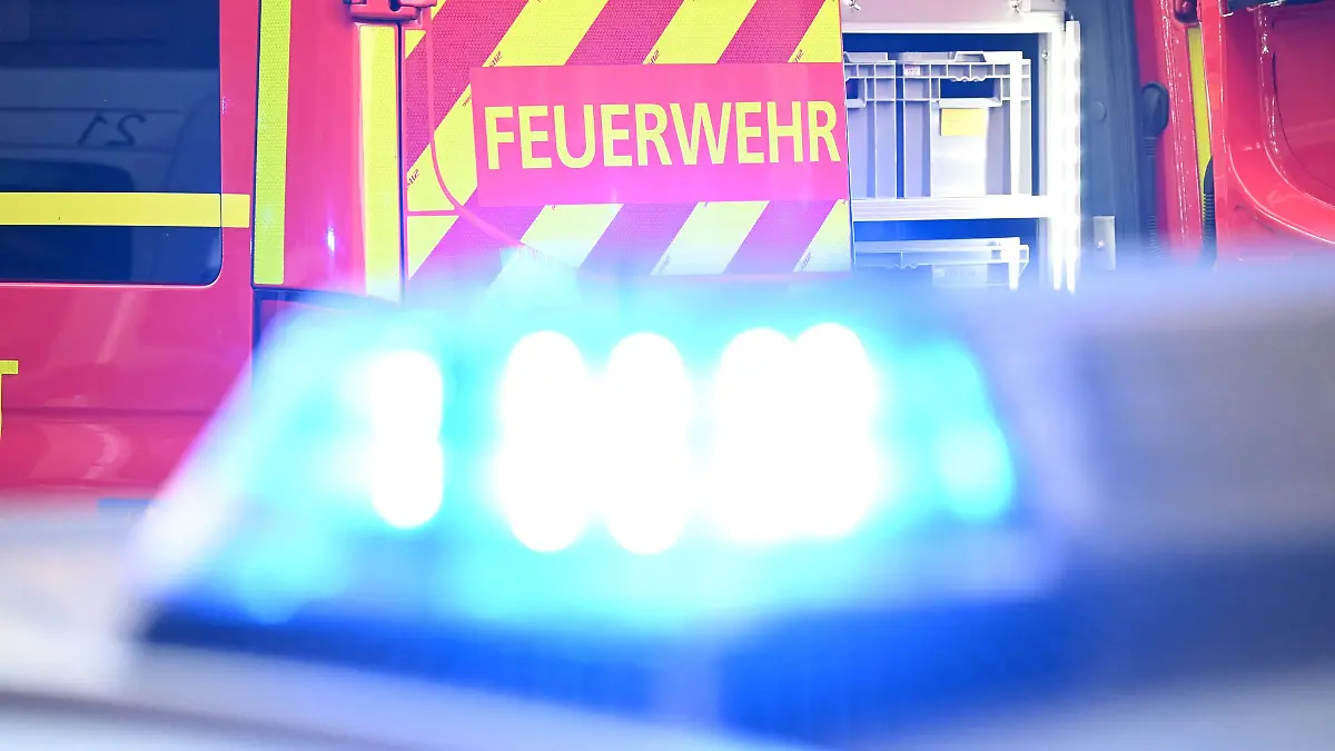 Die Feuerwehr löschte in Mannheim einen Küchen-Brand.