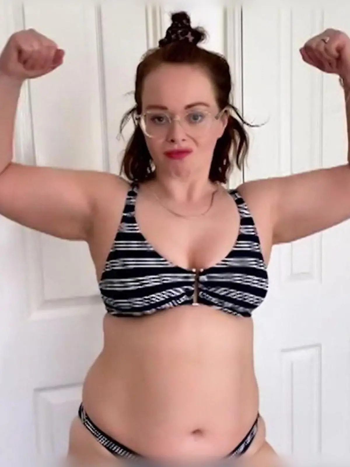 Bild zu: "Meine Oberschenkel klatschen Beifall! Mutter (43) feiert ihre Bikini-Figur"