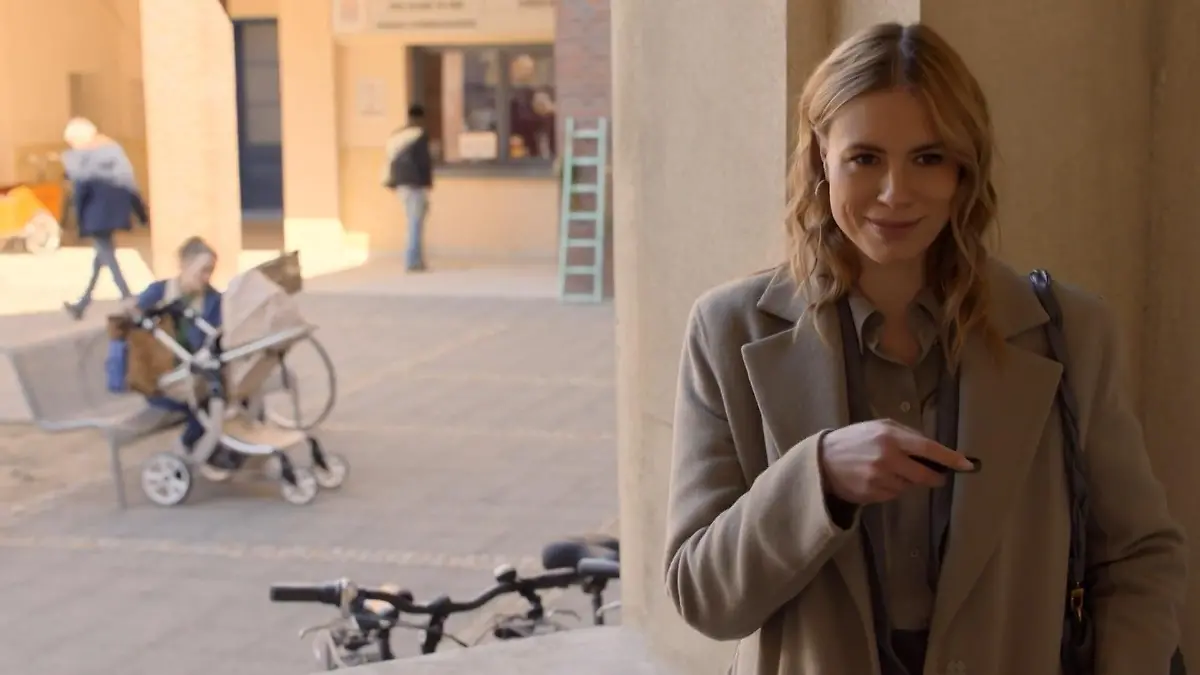 Zoe setzt ihren Plan in die Tat um GZSZ-Folge 8287 vom 30. Mai 2025 auf RTL+