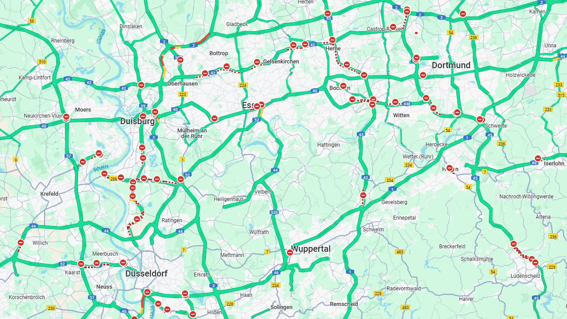 Auf Google Maps sind vermeintlich gesperrte Autobahnen zu erkennen.