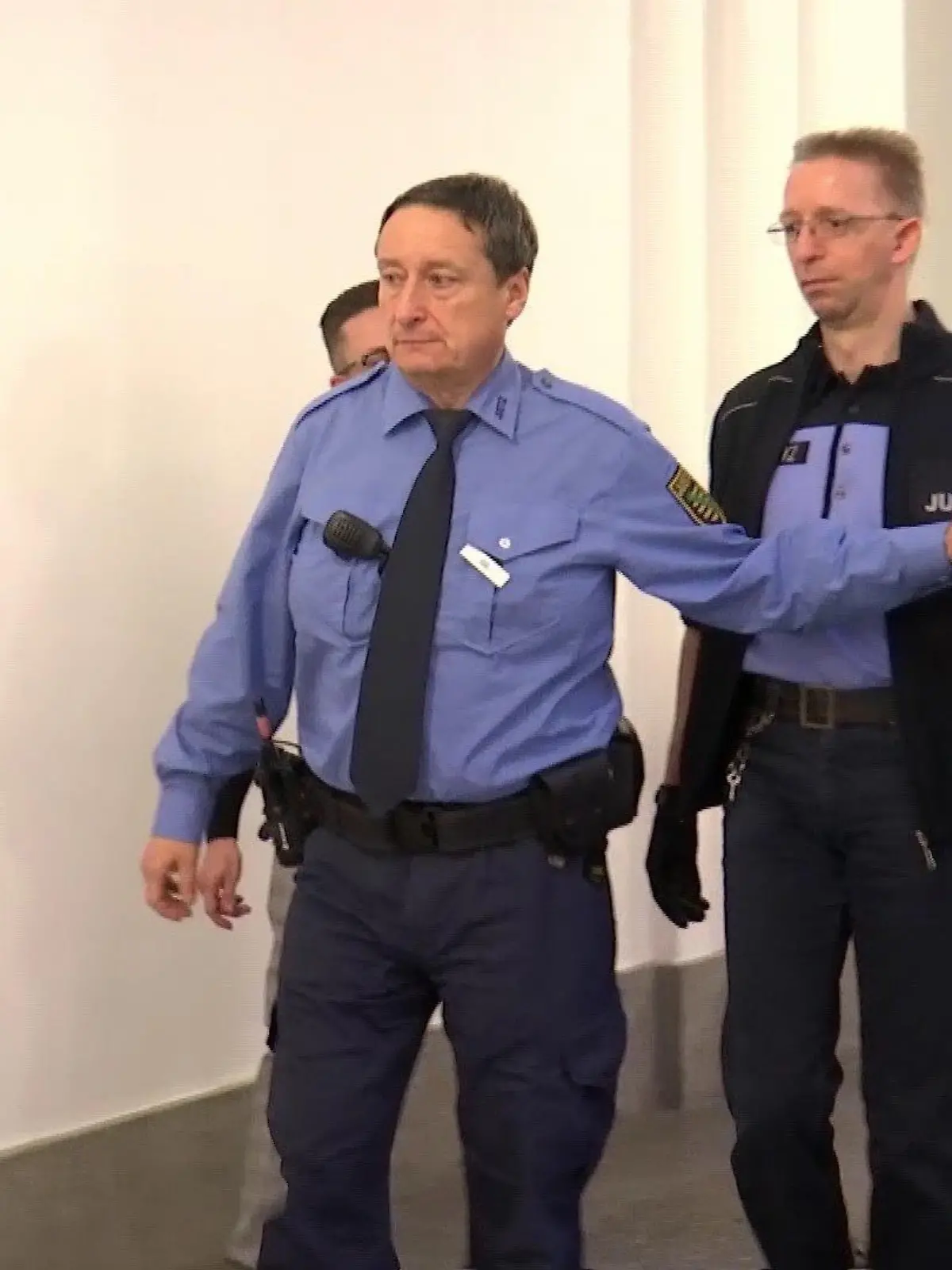 Laurent F. hat seine Kinder getötet, wegen Mordes verurteilt am Landgericht Dresden