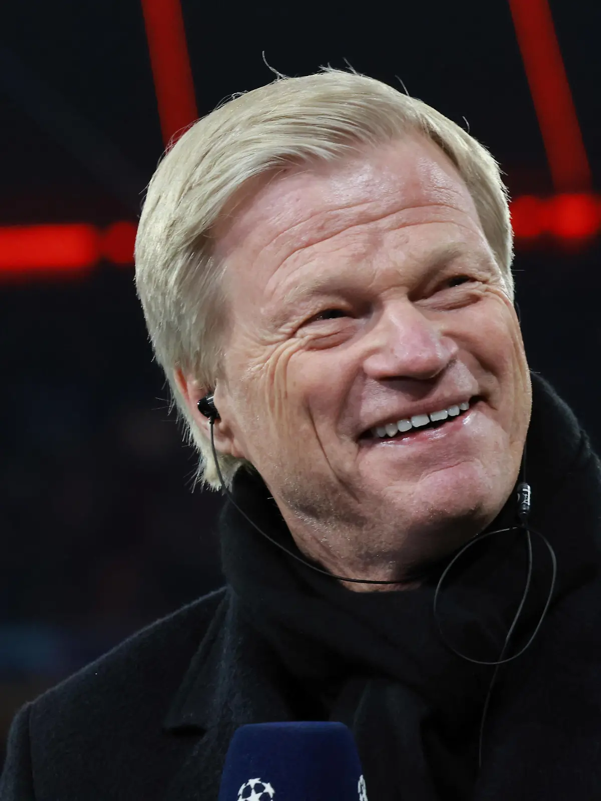Vorstands-Vorsitzender Oliver Kahn FCB ist gut gelaunt, Portraet, Portrait, Fussball / UEFA Champions League / FC Bayern Muenchen - Paris Saint-Germain / Allianz Arena / 08.03.2023 / FOTO: Mladen Lackovic / LakoPress *** Chairman of the Board Oliver Kahn FCB is in a good mood, portrait, portrait, football UEFA Champions League FC Bayern Muenchen Paris Saint Germain Allianz Arena 08 03 2023 PHOTO Mladen Lackovic LakoPress
