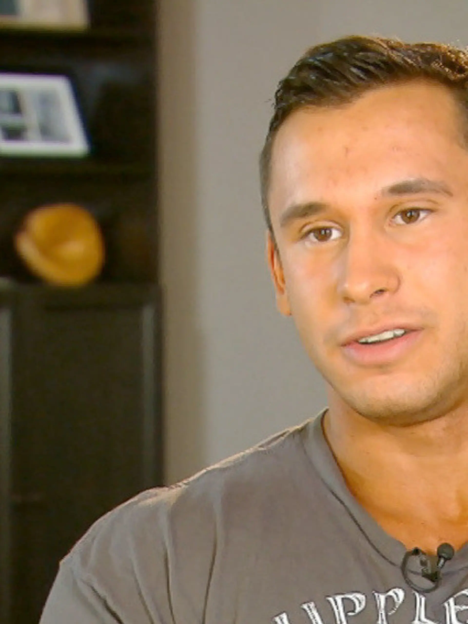 Bild zu: "Der Bodybuilder will im Wettkampf alles geben"