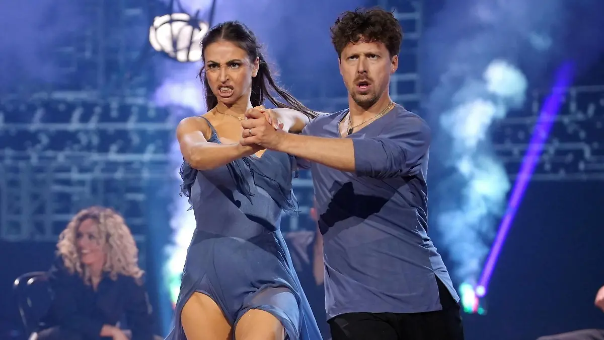 Ekaterina Leonova und Valentin Lusin tanzen mit mächtig Wut im Bauch „Let's Dance”-Profi-Challenge 2025