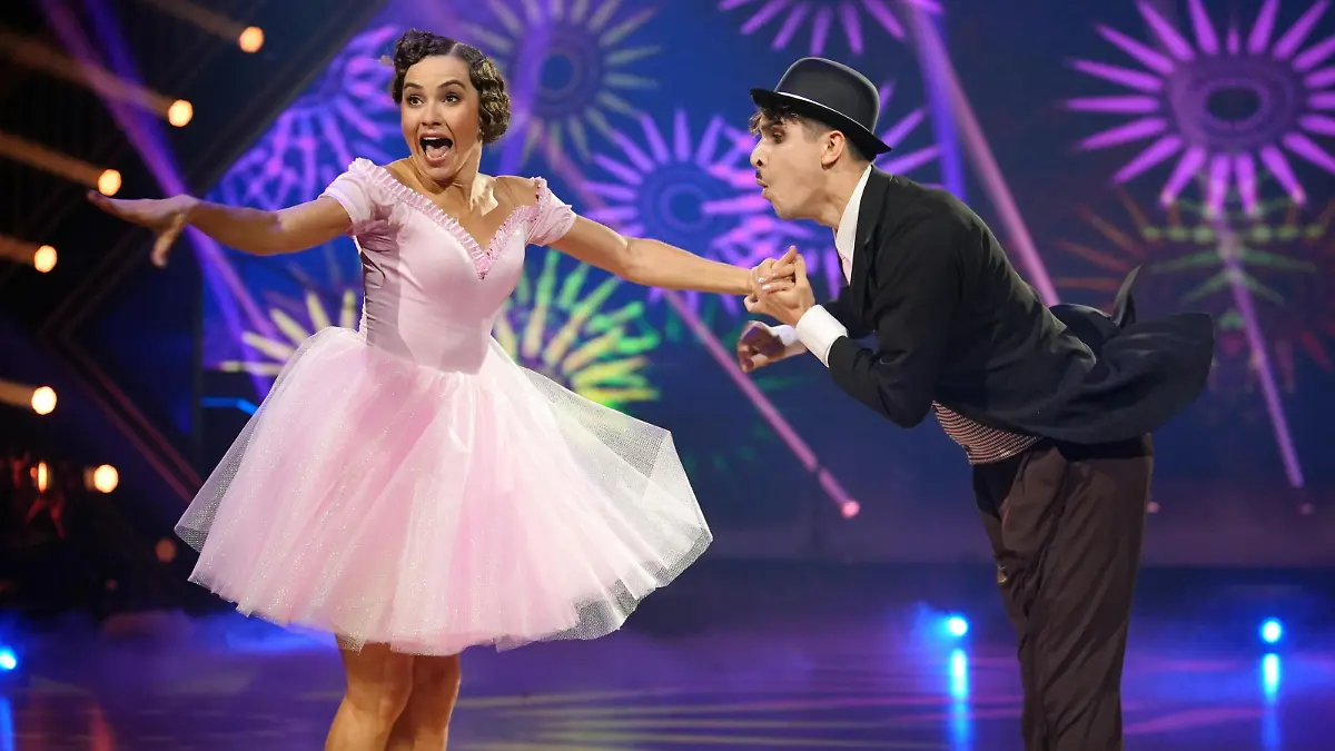 Renata Lusin und Alexandru Ionel ehren Charlie Chaplin „Let's Dance“-Profi-Challenge goes Hollywood