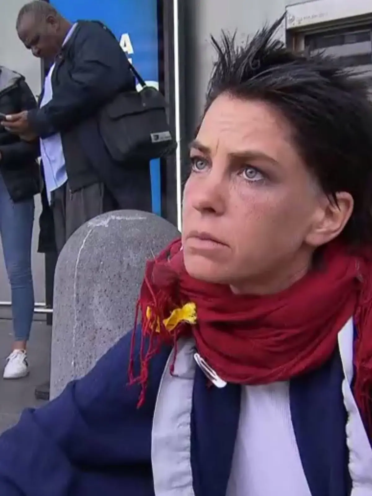 Jasmin Tawil bei ihrer Ankunft am Frankfurter Flughafen.