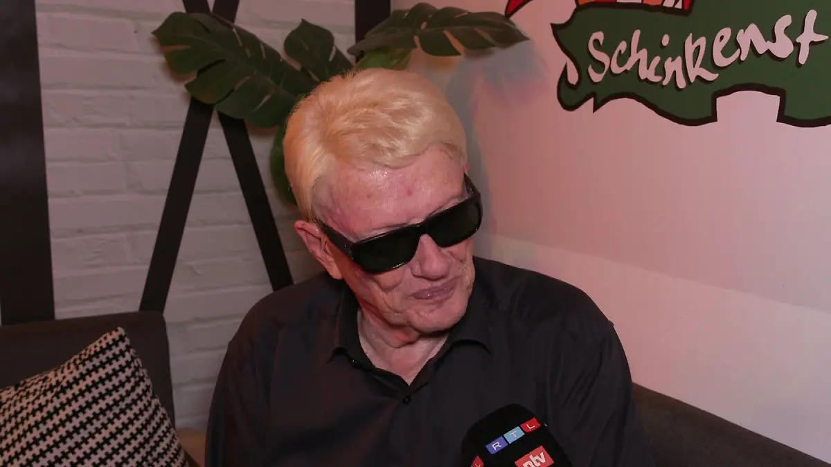 Heino ist mit seinem ersten Auftritt im Bierkönig mehr als zufrieden.