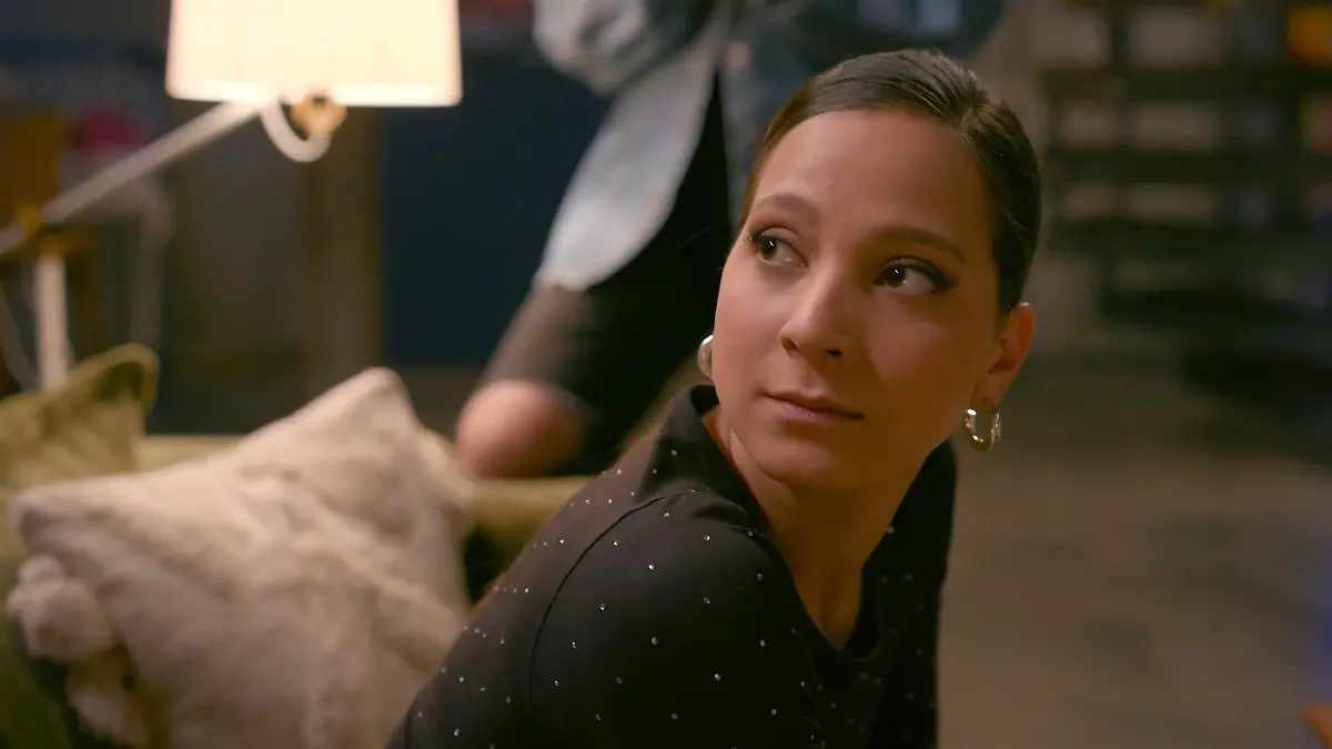 Charlie nimmt Deniz seine Einmischung übel AWZ-Folge am 05.06.25 auf RTL+