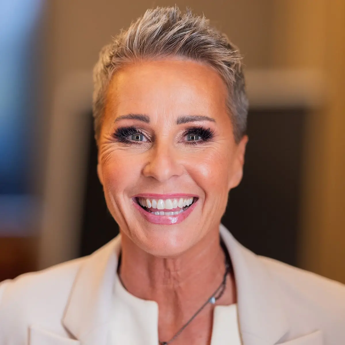 Moderatorin Sonja Zietlow steht schon bald für die nächste «Verräter»-Staffel vor der Kamera. (Archivbild)