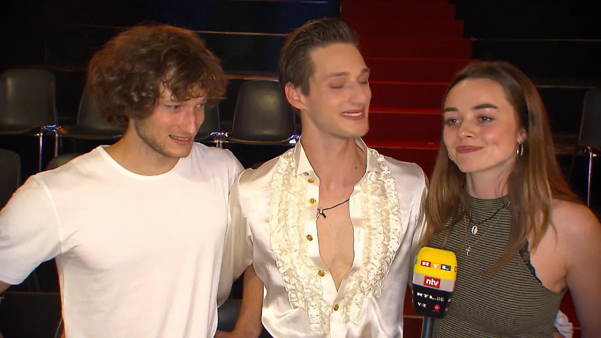 Moritz Hans zeigt zum 1. Mal seine Freundin "Let's Dance"-Star im Liebes-Glück