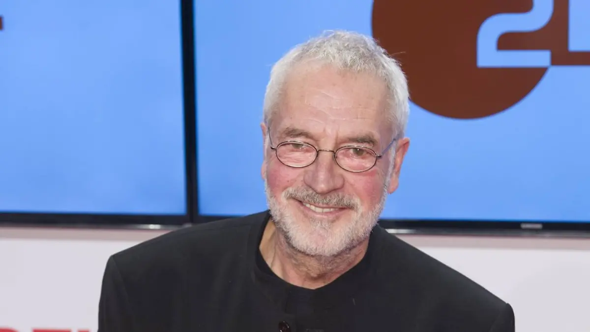 Björn-Hergen Schimpf ließ Anfang des Jahrtausends die Sendung „Was bin ich?” neu aufleben.
