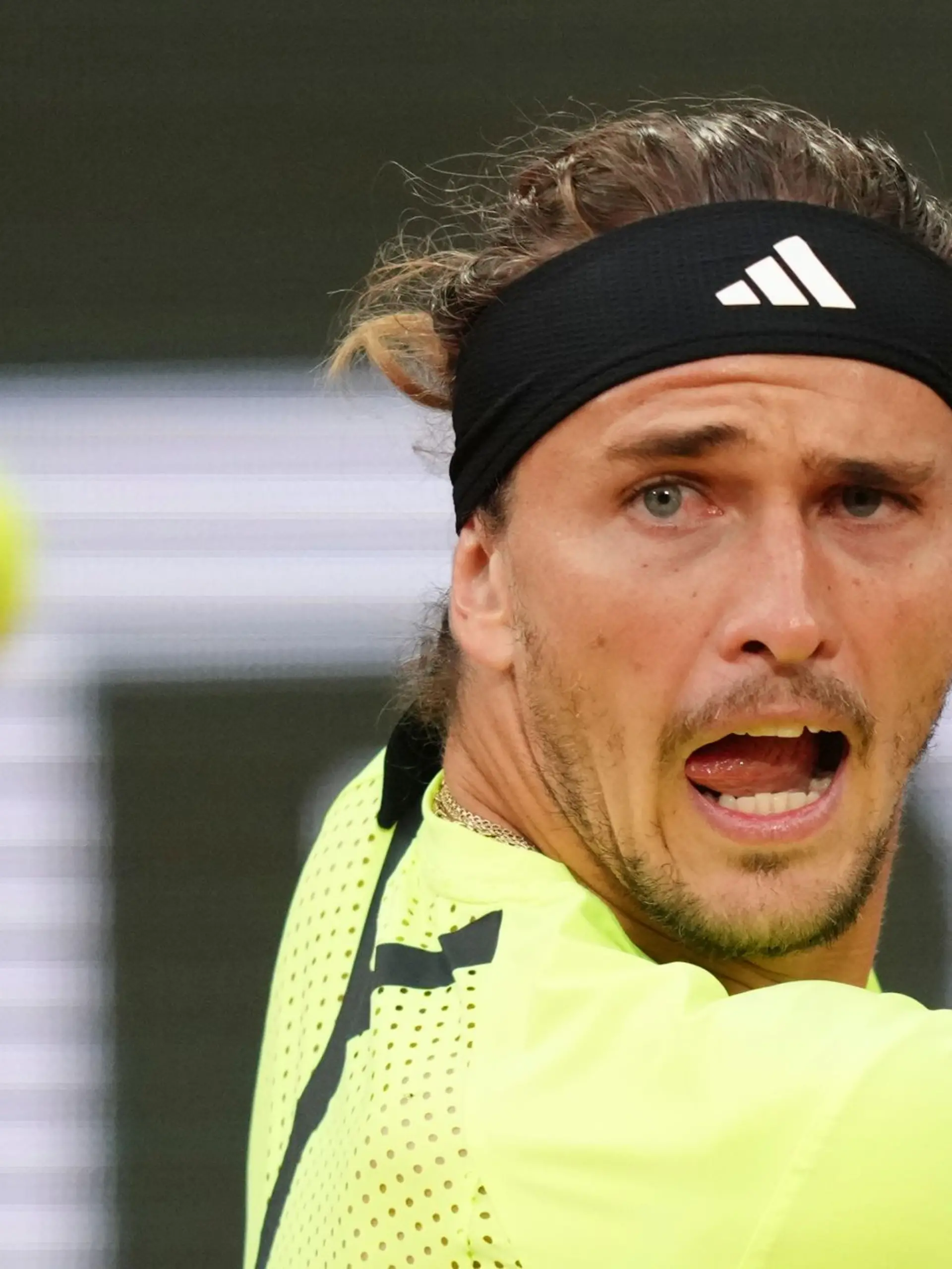 Bild zu: "Zverev bricht gegen Djokovic böse ein! War das Wetter schuld?"