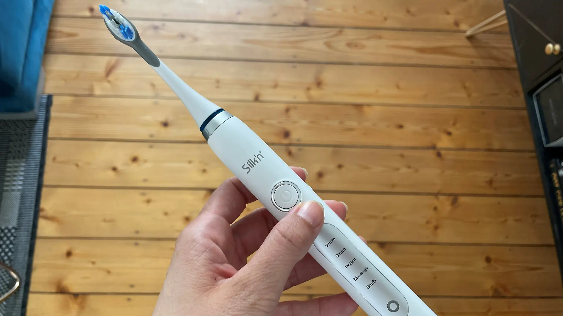 Die teuerste Elektrische Zahnbürste im RTL-Test! Was kann die Silk’n SonicSmile? 