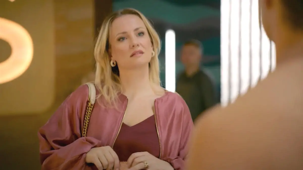 AWZ-Folge vom 12.06.25 auf RTL+: Isabelle begegnet unerwartet einem  attraktiven Mann