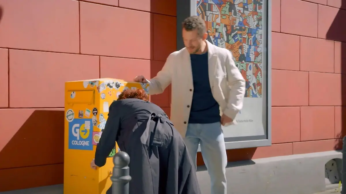 Gunnar versucht, Ronjas Bewerbung abzufangen „Unter uns“-Folge vom 12.06.25 auf RTL+