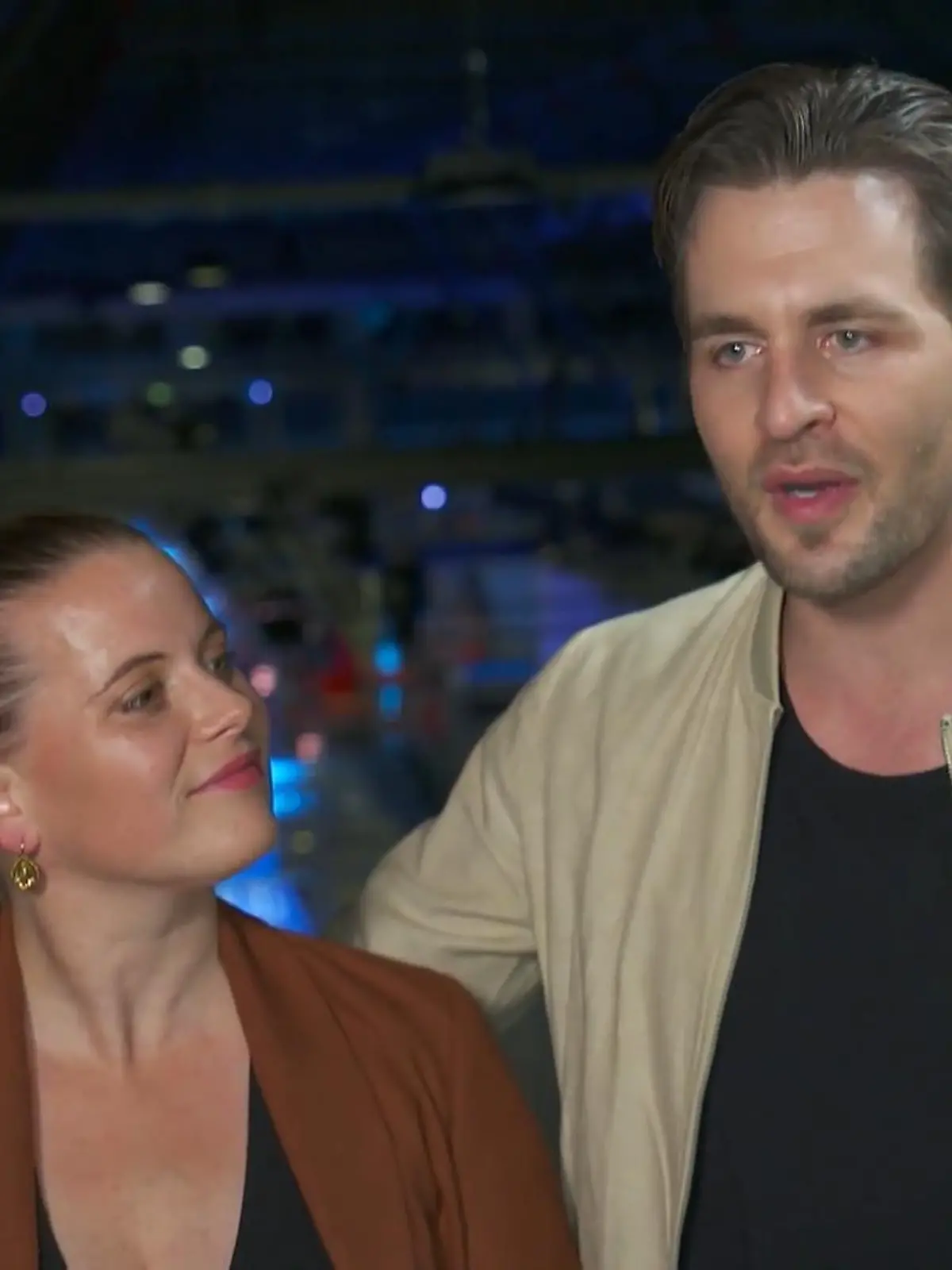 Bild zu: "Seit "Let's Dance" ist er mit Isabel Edvardsson befreundet"