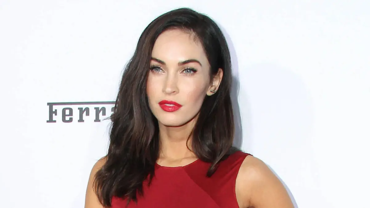 Megan Fox rekelt sich in neuem Musikvideo von Machine Gun Kelly