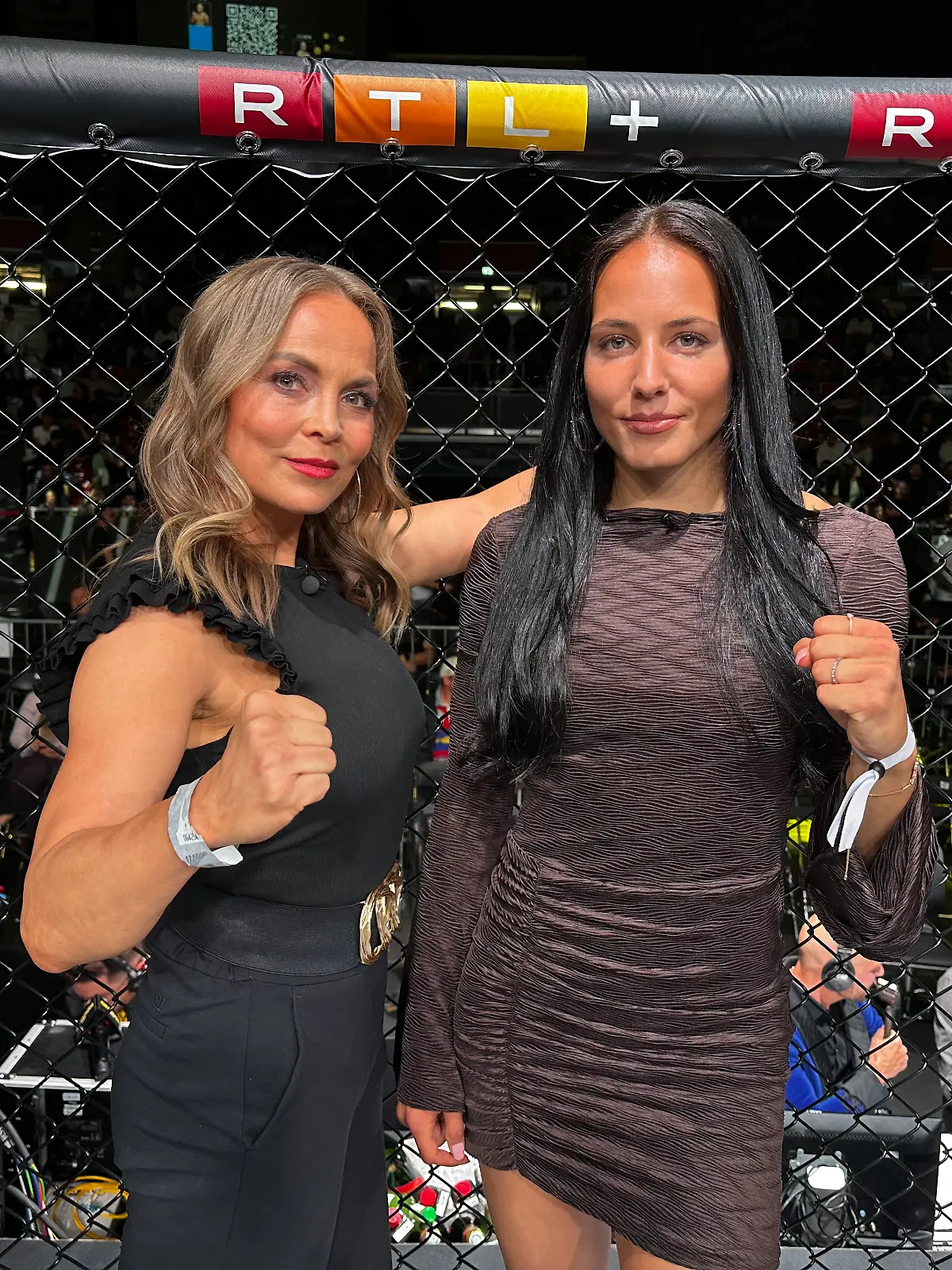 Bild zu: "Box-Queen Halmich will SIE zur MMA-Prinzessin machen! "