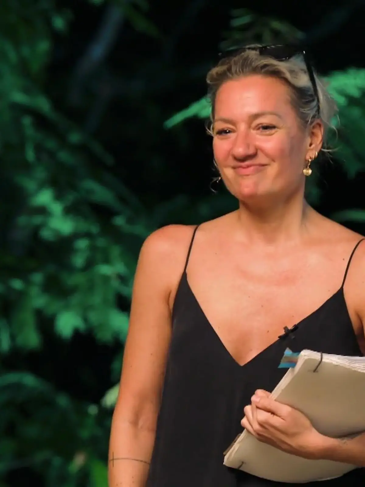Bild zu: "Juliette Schoppmann wird von ihren Emotionen übermannt"