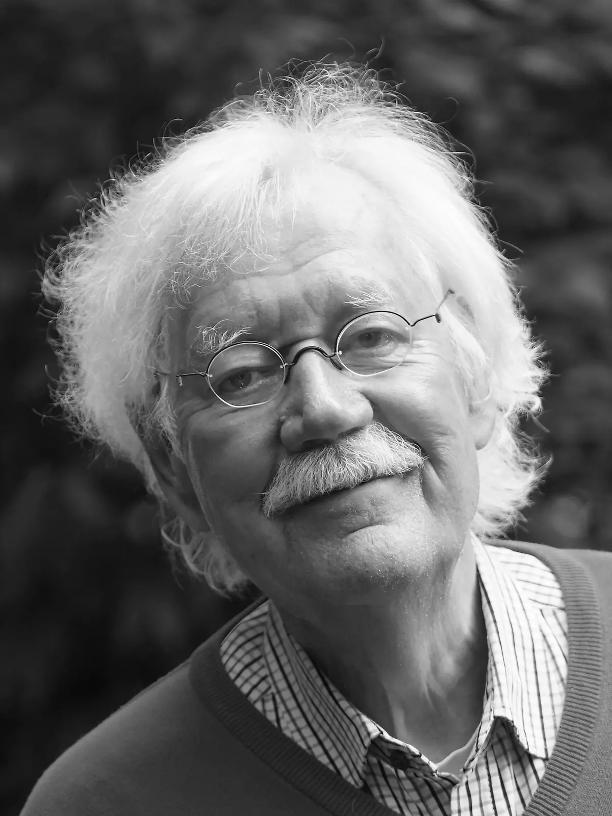 Carlo von Tiedemann ist tot. 
