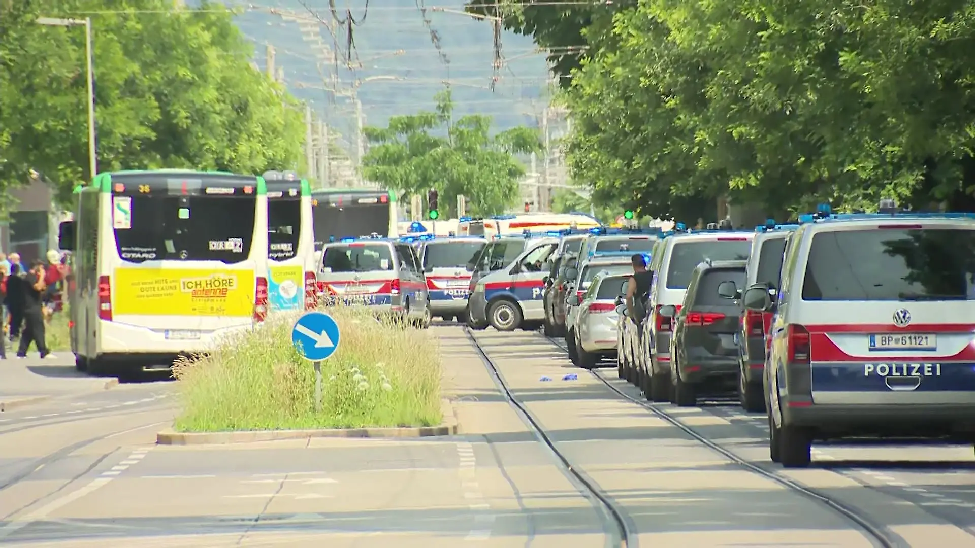 Amoklauf an Schule in Graz - Polizei im Einsatz