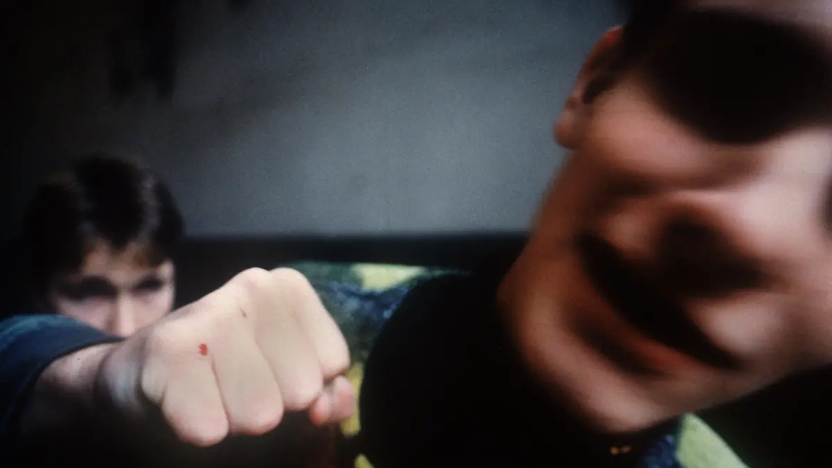 Eine geballte Faust, aufgenommen 1993.