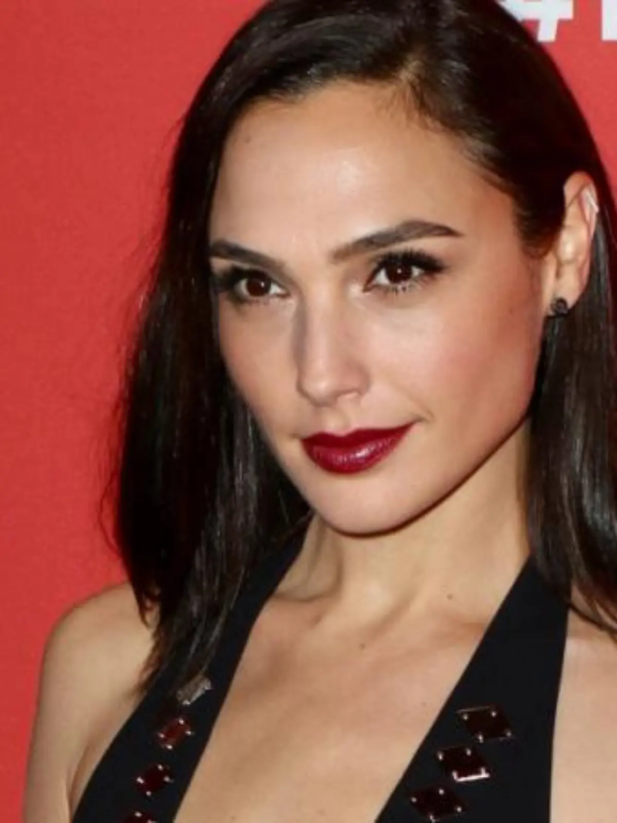 Gal Gadot: Bewegende Rede an Abschlussklassen