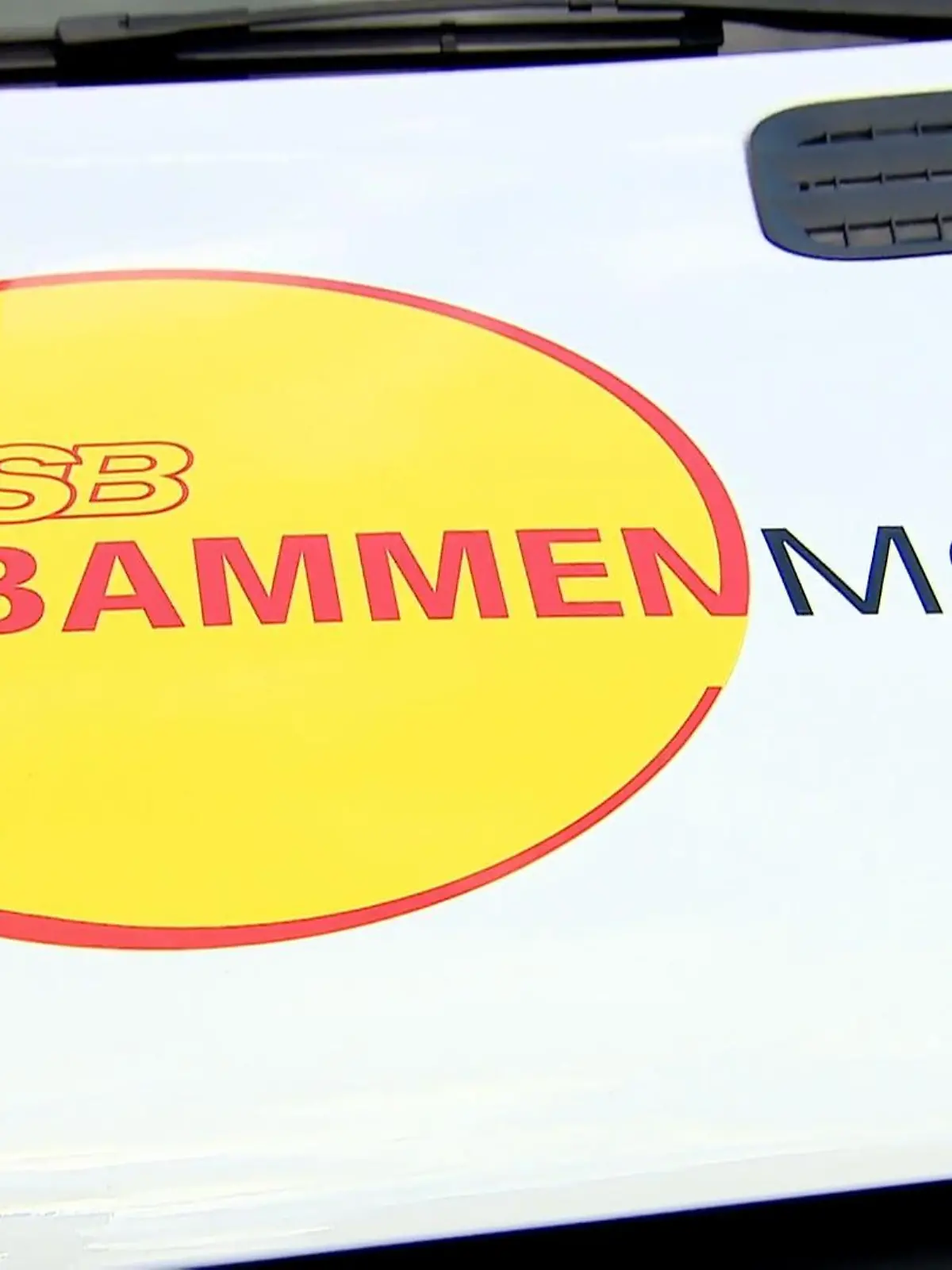 Bild zu: "Hebammenpraxis auf vier Rädern "