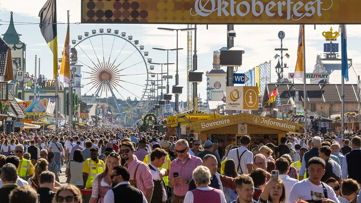 Die Stadt München sucht erstmals ein Lied für die Wiesn. (Archivbild).