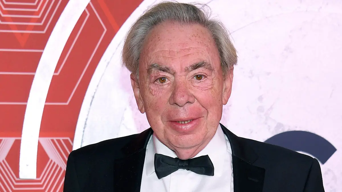 ARCHIV - 26.09.2021, USA, New York: Andrew Lloyd Webber kommt zur 74. Tony Awards Verleihung im Winter Garden Theatre. Seit mehr als einem halben Jahrhundert dominiert Musical-Papst Andrew Lloyd Webber mit seinen Shows die großen Bühnen am Broadway und im Londoner West End. Am 22.03.2023 feiert er seinen 75. Geburtstag. (zu dpa "Ein Leben für die große Bühne: Andrew Lloyd Webber wird 75 Jahre alt") Foto: Evan Agostini/Invision via AP/dpa +++ dpa-Bildfunk +++