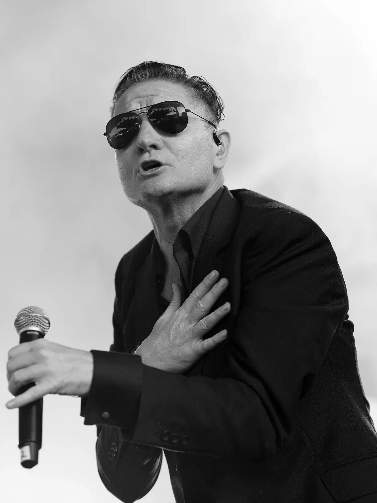 Trauer um Nitzer-Ebb-Star Douglas McCarthy. Der Sänger wurde nur 58 Jahre alt.