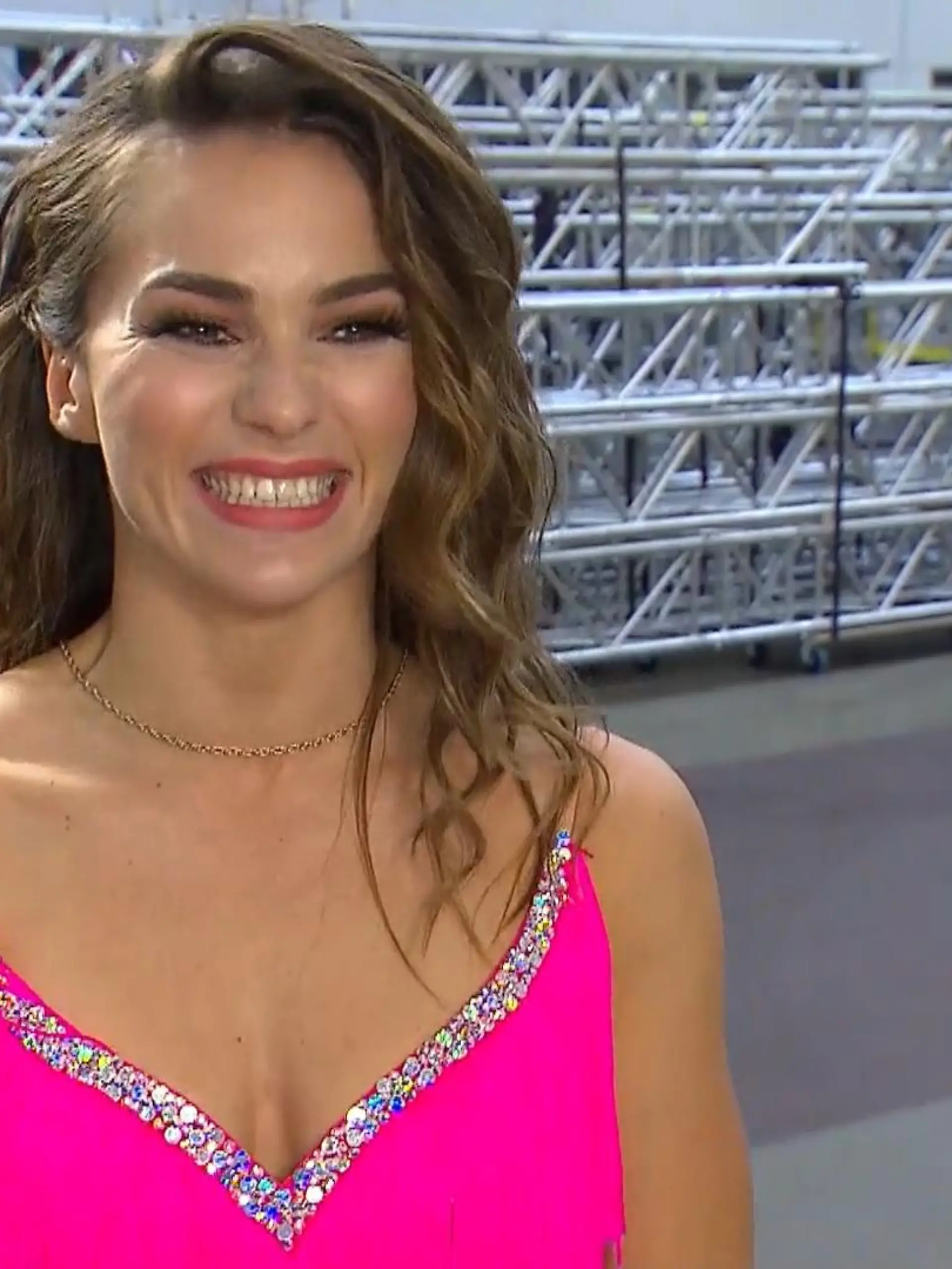 Renata Lusin ist das dritte Mal bei "Let's Dance" dabei und merkt das jetzt richtig auf Instagram und Co. Da gehen die Follower durch die Decke!