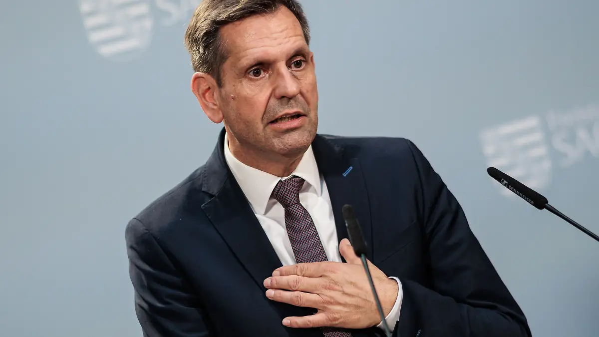 Niedersachsens Ministerpräsident und SPD-Chef kann dem Positionspapier einiger SPD-Linker zur Aufrüstungspolitik nichts abgewinnen. (Archivbild)