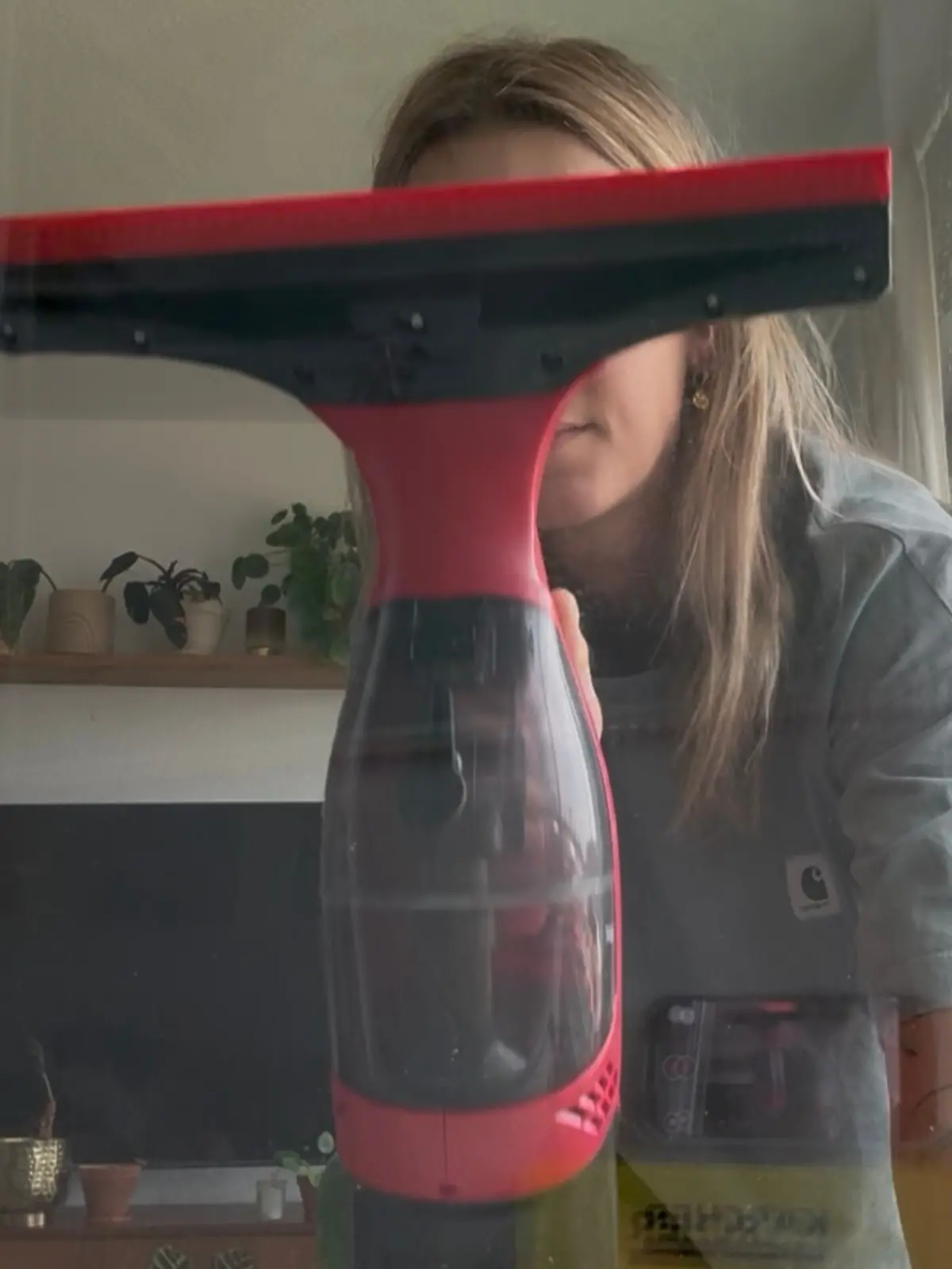 RTL testet Fenstersauger