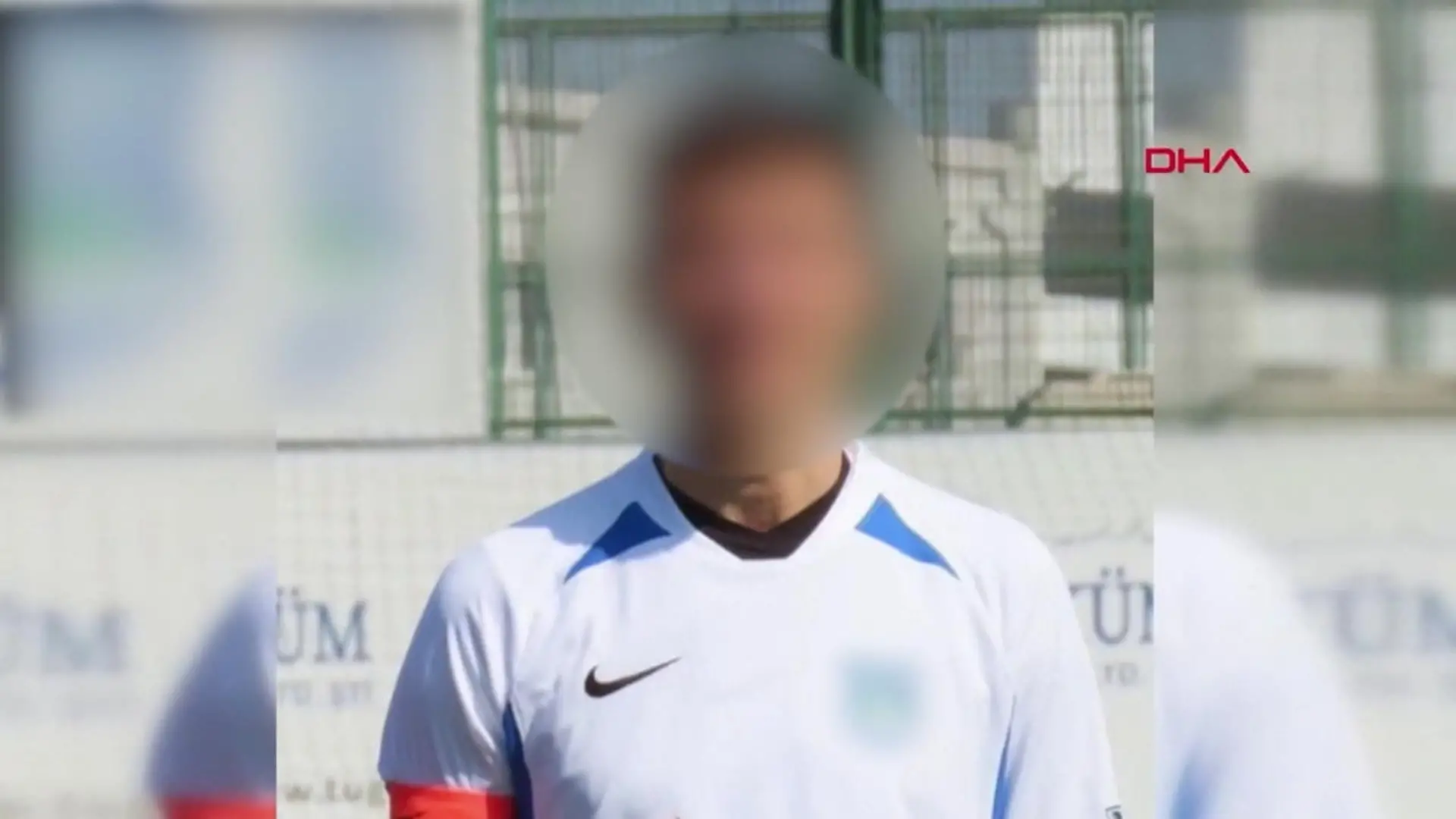 Fussballer soll Sohn erstickt haben Nach Corona-Infektion