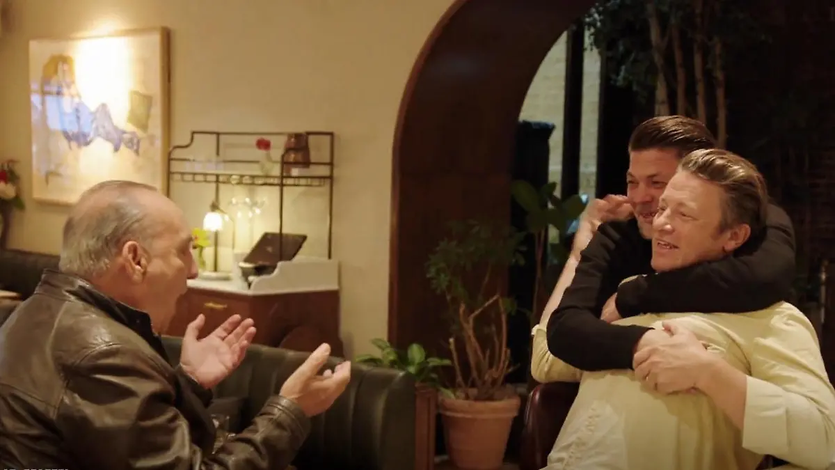 Gennaro trifft seine beiden Ziehsöhne Tim und Jamie Emotionales Wiedersehen