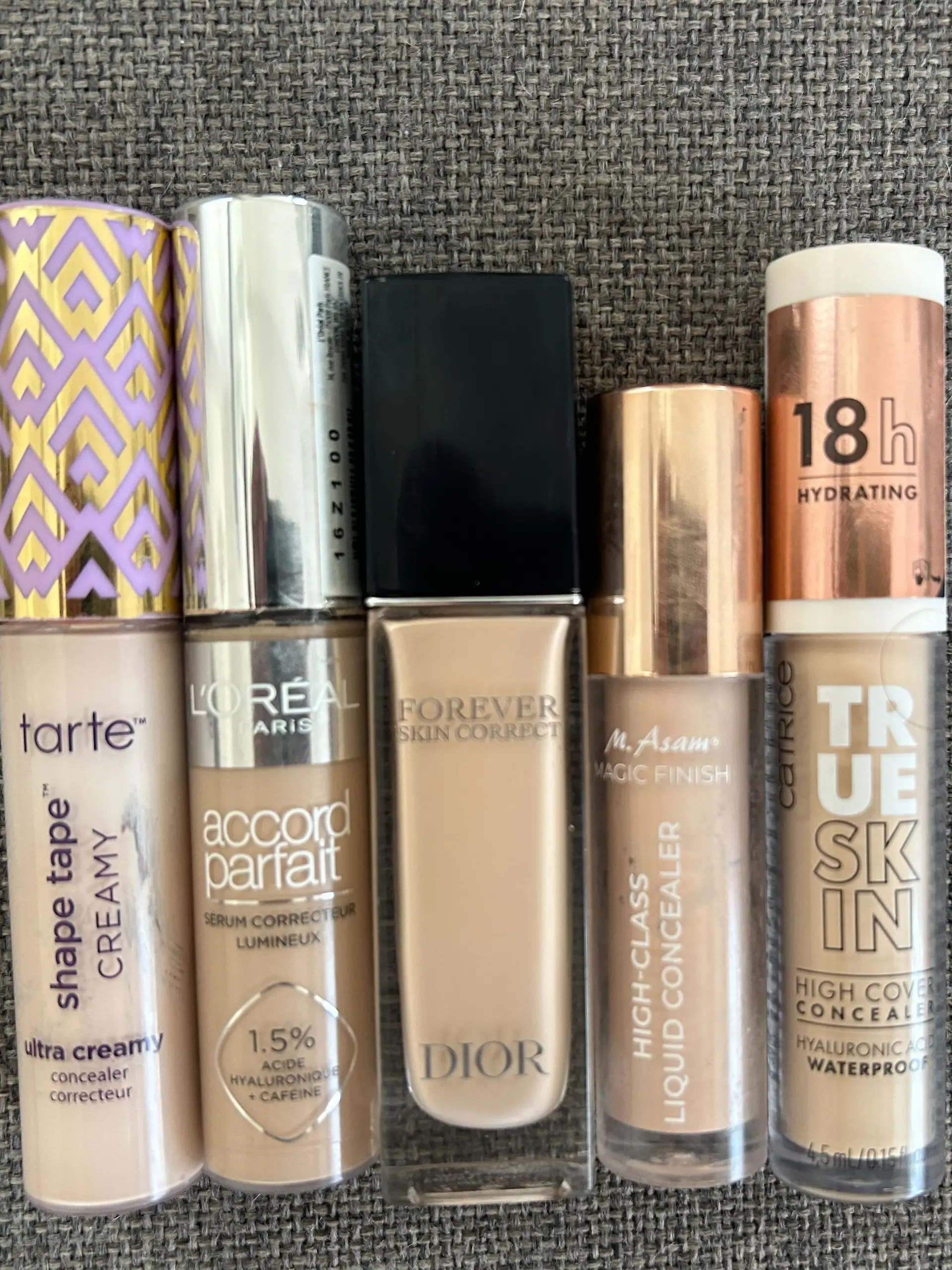 Bild zu: "Gleich zwei Concealer sind Testsieger im RTL-Test"