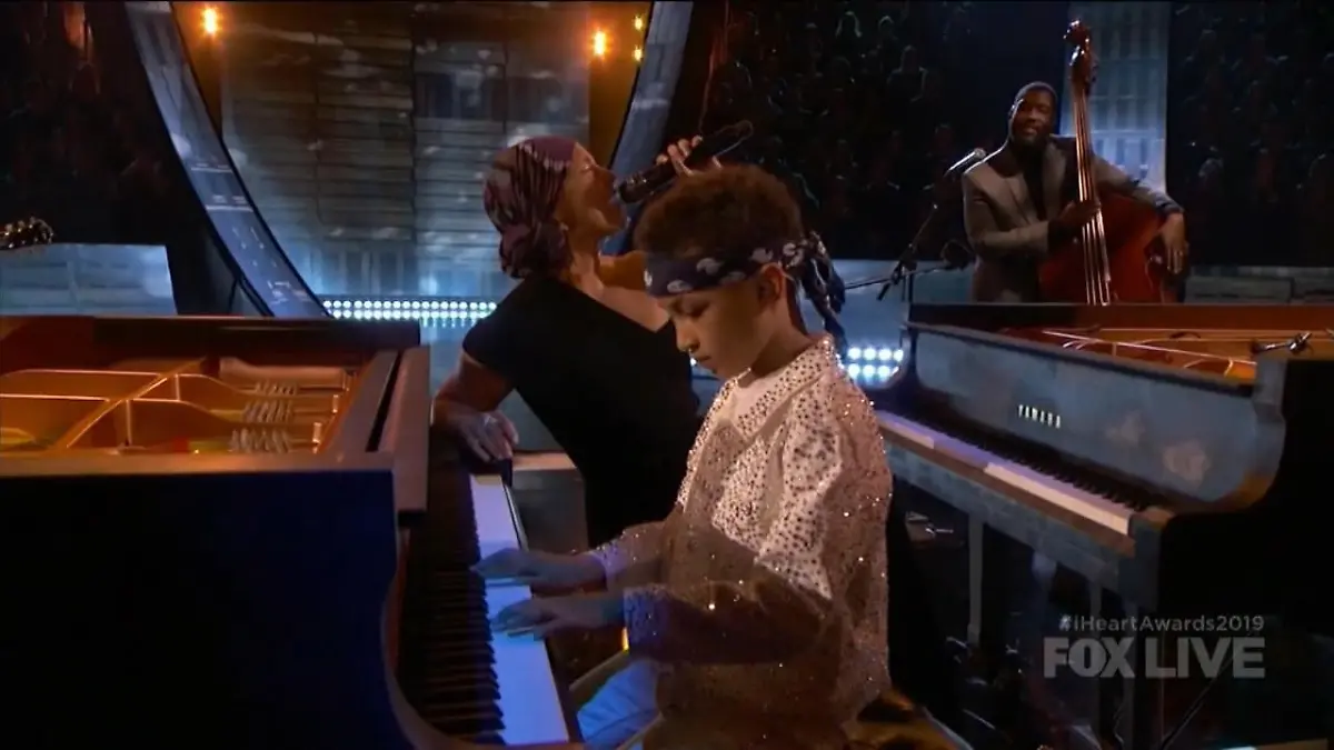 Sohn Egypt stiehlt Mama Alicia Keys die Show Alicia Keys ganz stolz