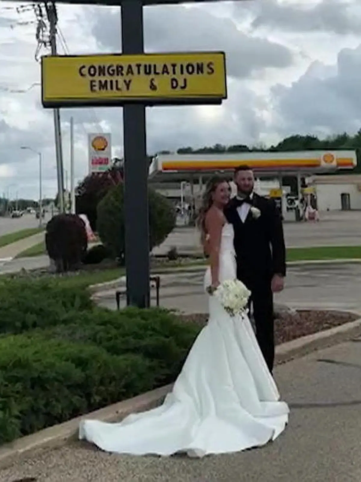 Ernsthaft? HIER feiert ein Brautpaar seine Hochzeit