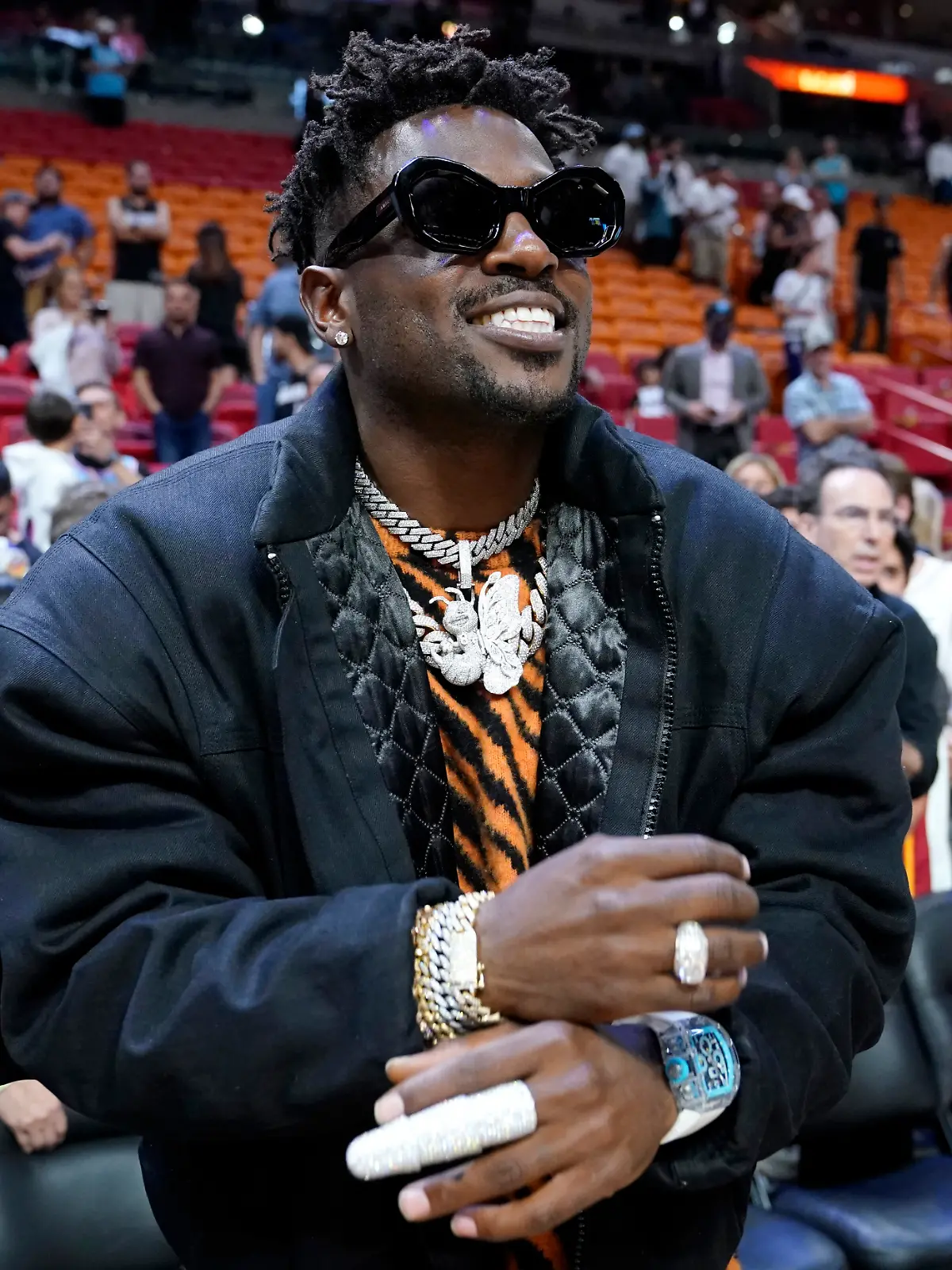 Ex-NFL-Star Antonio Brown im April 2022 am Rande eines NBA-Basketballspiels