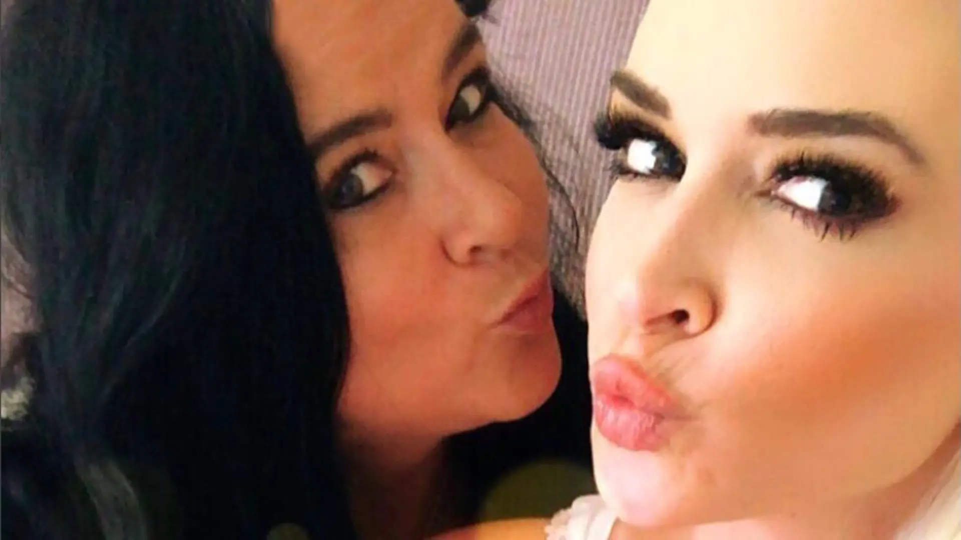 Mama Iris Klein und Daniela Katzenberger reden wieder miteinander.