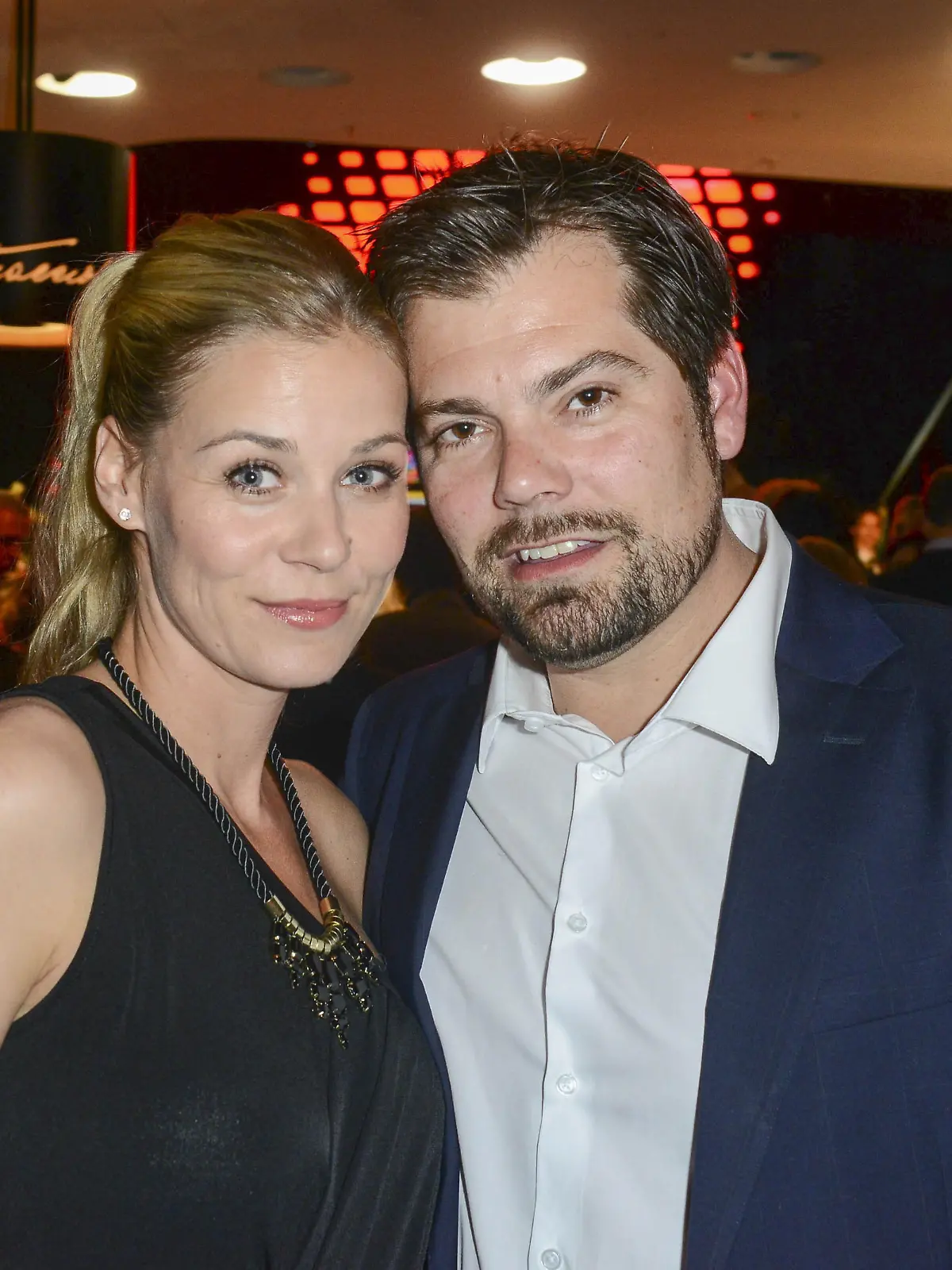 Daniel Fehlow und Jessica Ginkel in der Mercedes-Benz Gallery, Berlin 2015