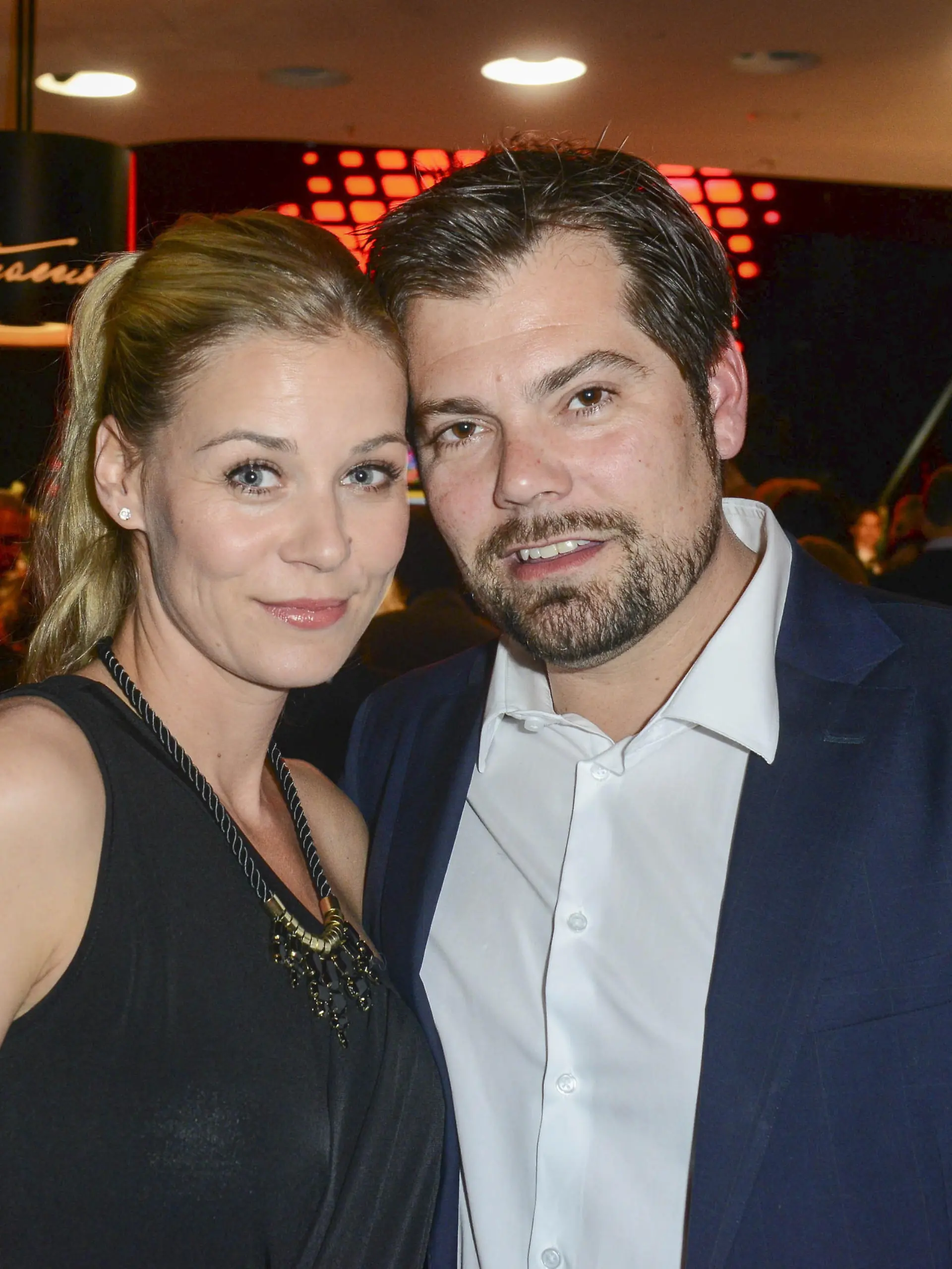 Daniel Fehlow und Jessica Ginkel in der Mercedes-Benz Gallery, Berlin 2015