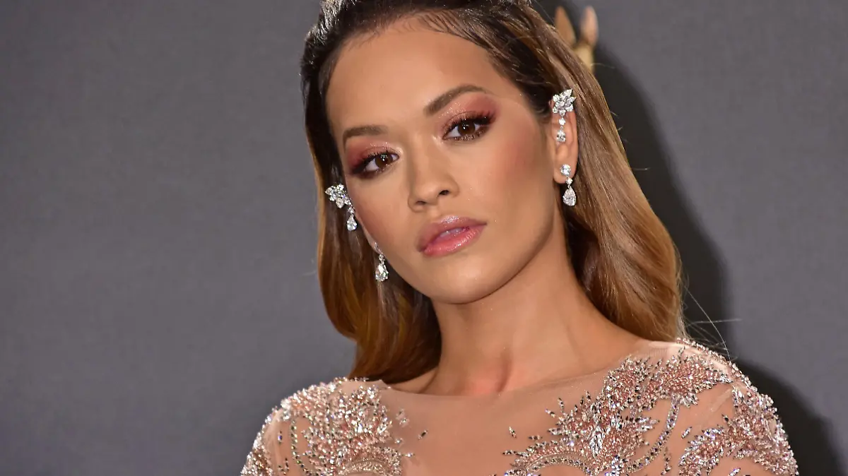 Rita Ora at Bambi awards at Theater am Potsdamer Platz. Berlin, Germany - 16.11.2017

Featuring: Rita Ora
Where: Berlin, Germany
When: 16 Nov 2017
Credit: AEDT/WENN.com