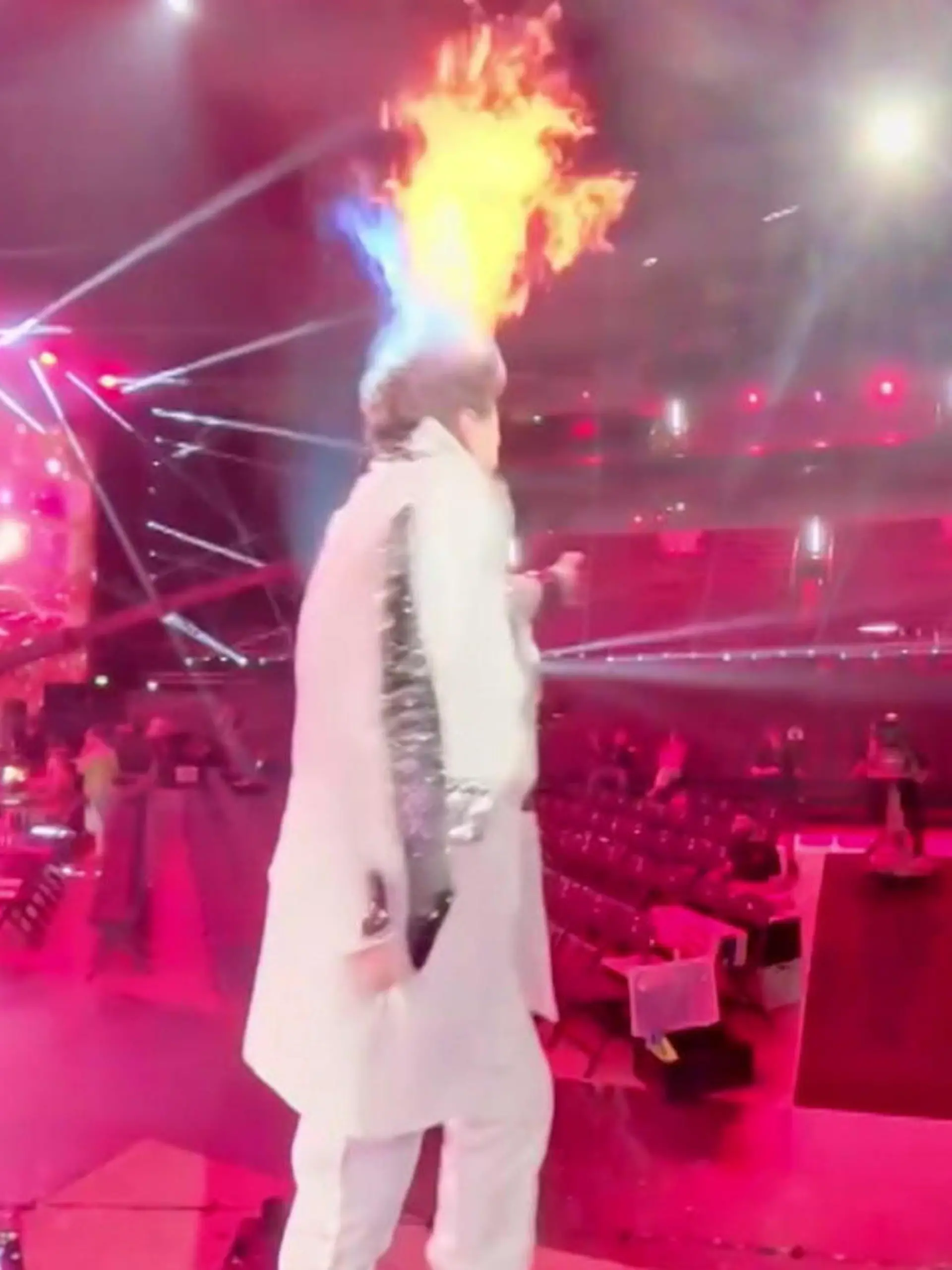 Bild zu: "Haare in Flammen! Ehrlich Brothers-Show plötzlich brandgefährlich"
